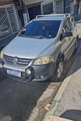 VOLKSWAGEN CROSSFOX 1.6 MI FLEX 8V 4P MANUAL